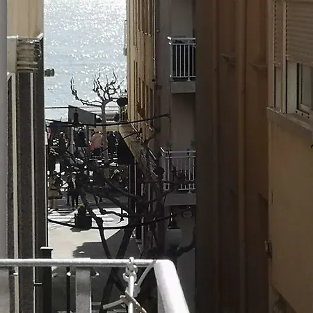 Fantastico En El Centro De Y A 150mts De La Playa Blanes